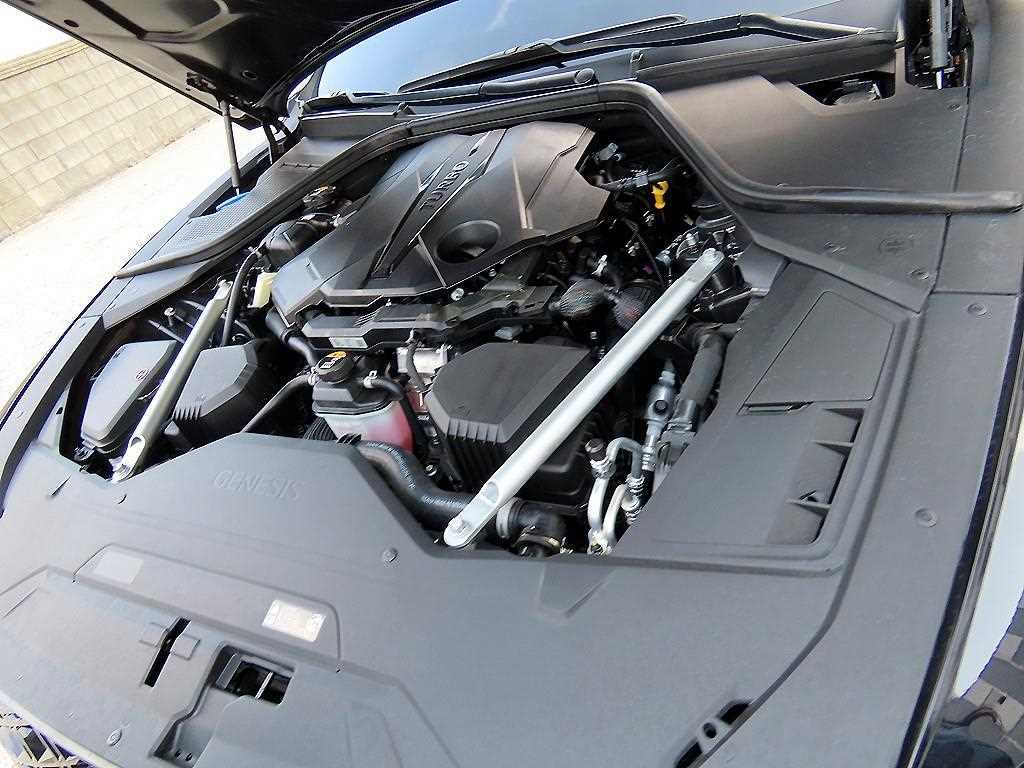 Genesis G80 — photo 19