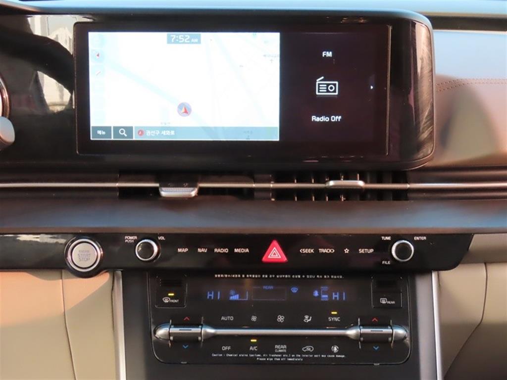 Kia Carnival — photo 11