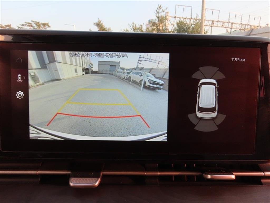 Kia Carnival — photo 15