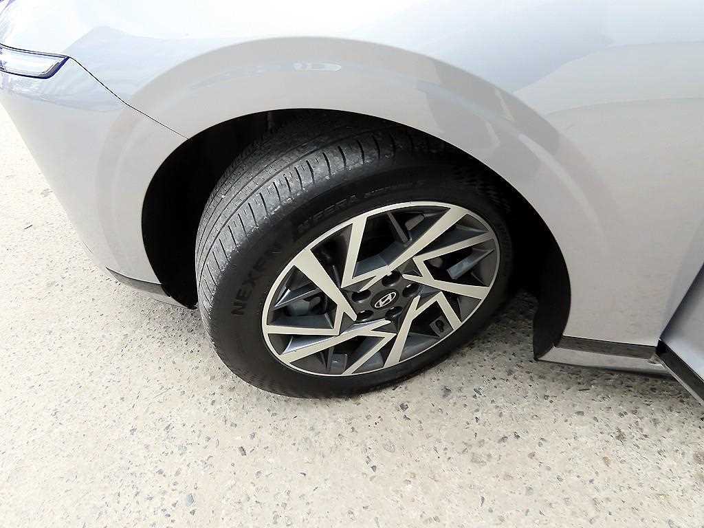 Hyundai Grandeur — photo 20