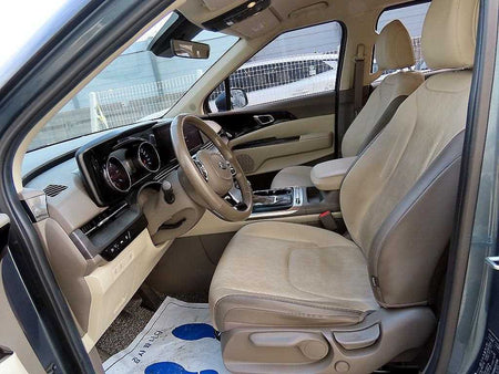 Kia Carnival — photo 05