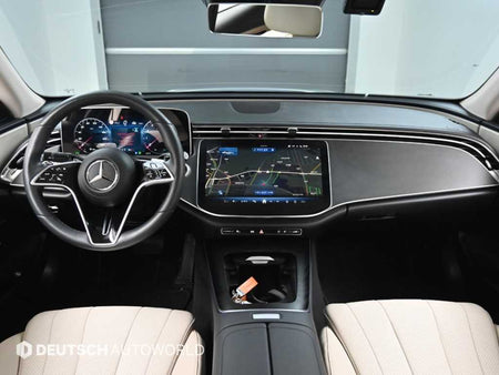 Mercedes-Benz E-Class — photo 07