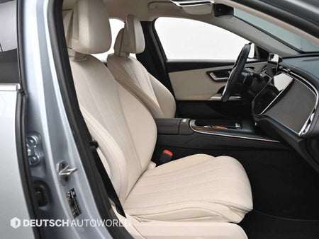 Mercedes-Benz E-Class — photo 10