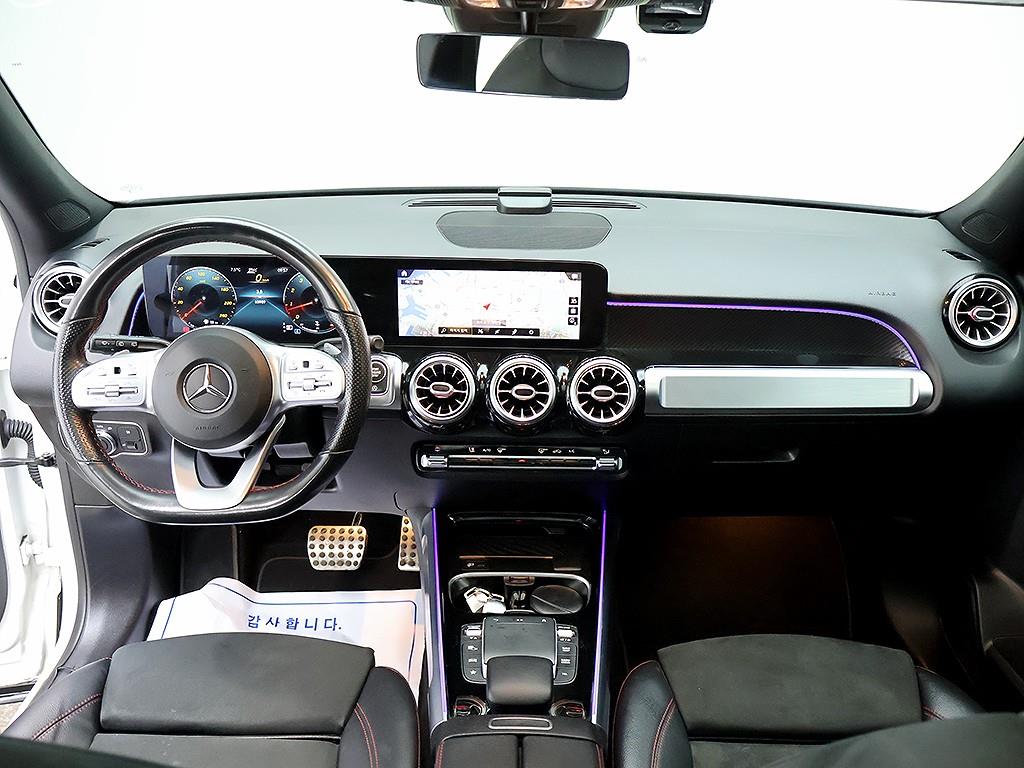 Mercedes-Benz GLB-Class — photo 05
