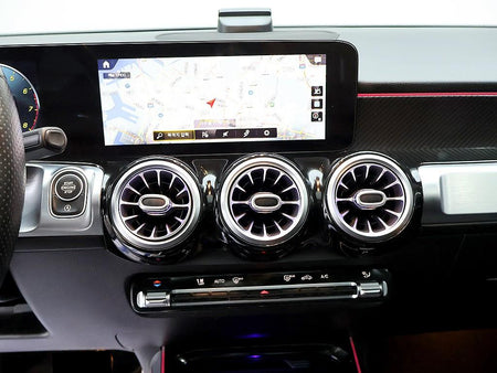 Mercedes-Benz GLB-Class — photo 09