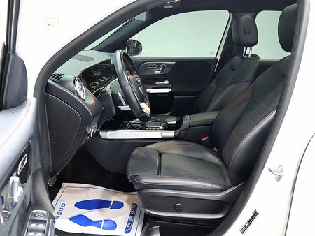 Mercedes-Benz GLB-Class — photo 11