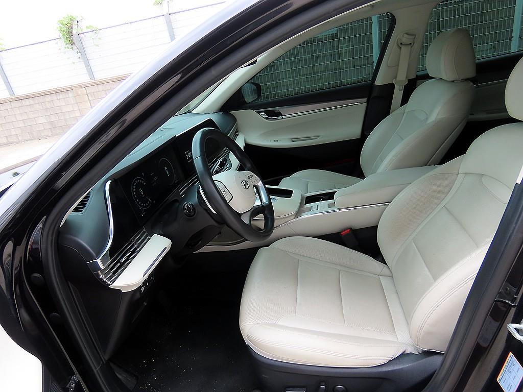 Hyundai Grandeur — photo 05