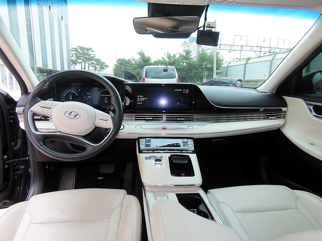 Hyundai Grandeur — photo 07