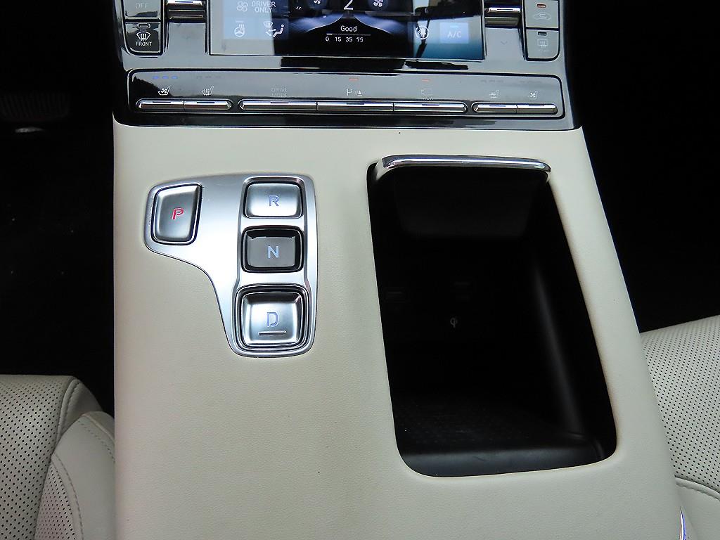Hyundai Grandeur — photo 11