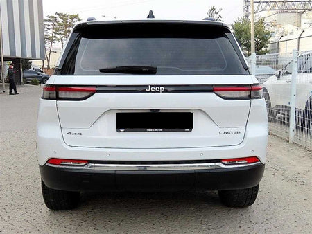 Jeep Cherokee — photo 04