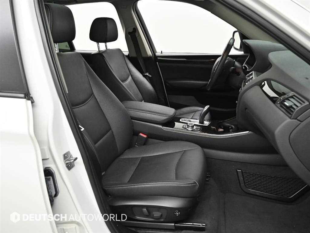 BMW X3 — photo 10