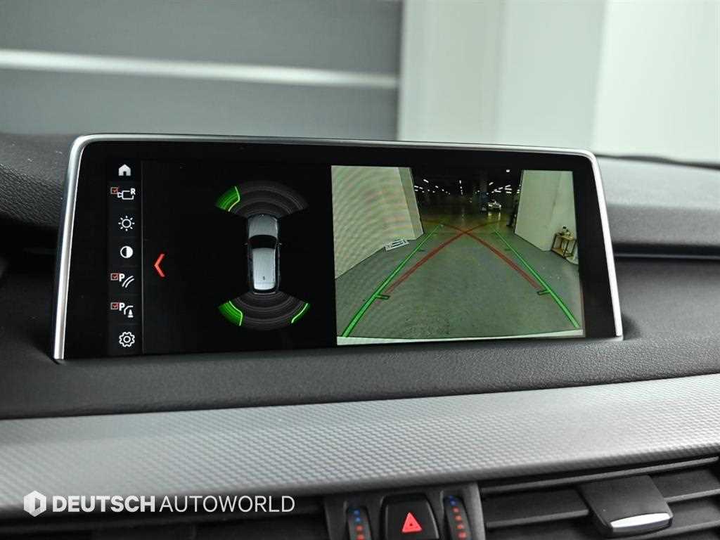BMW X5 — photo 15