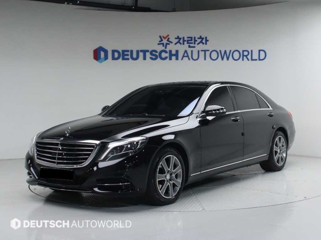 Mercedes-Benz S-Class — photo 01