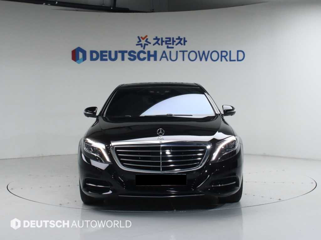 Mercedes-Benz S-Class — photo 03