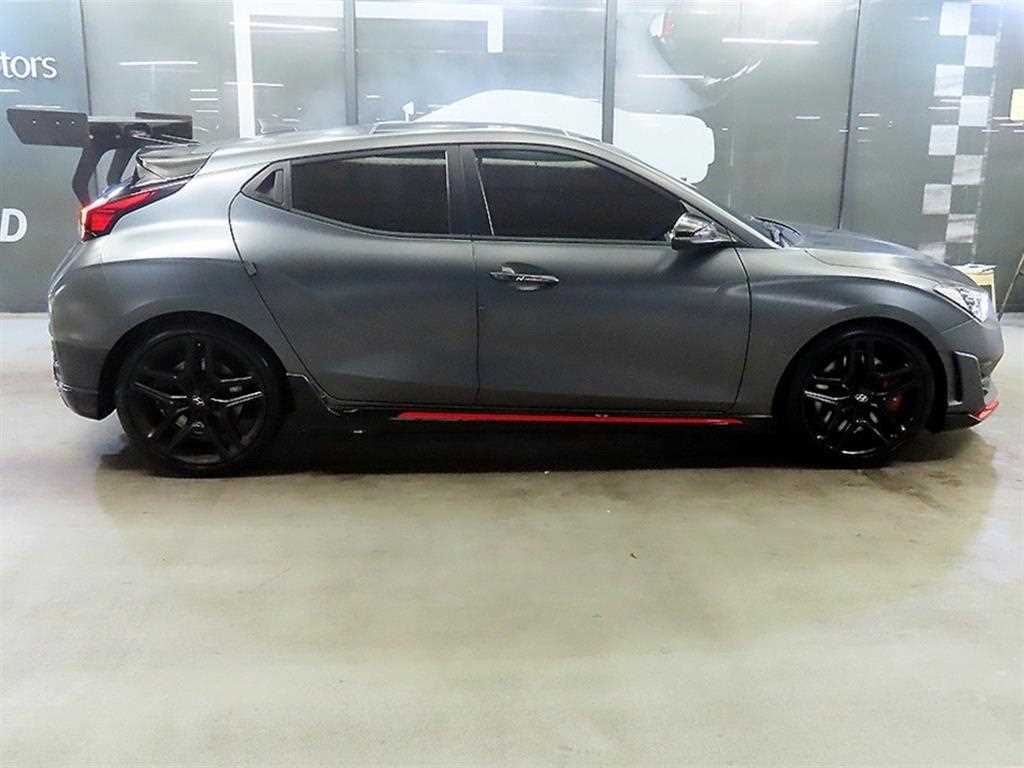 Hyundai Veloster — photo 03
