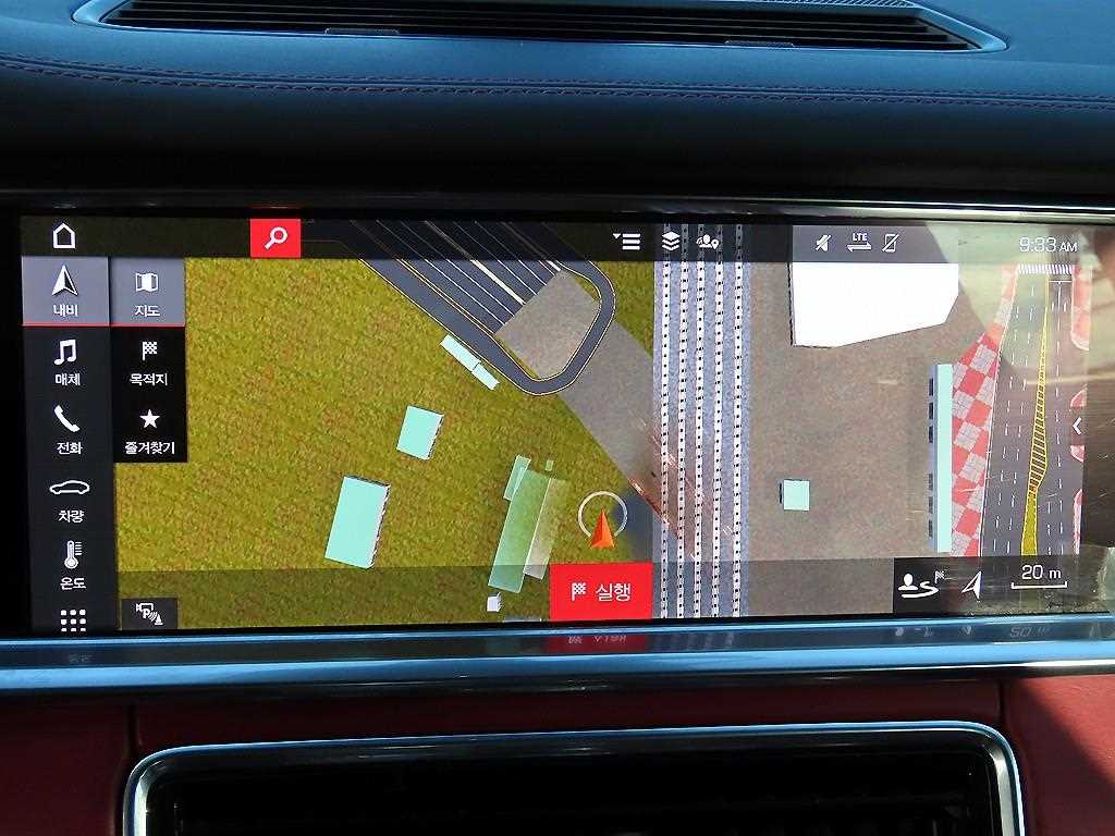 Porsche Panamera — photo 14