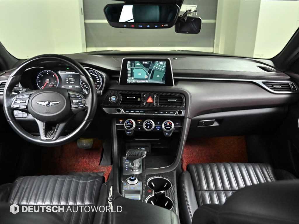 Genesis G70 — photo 07