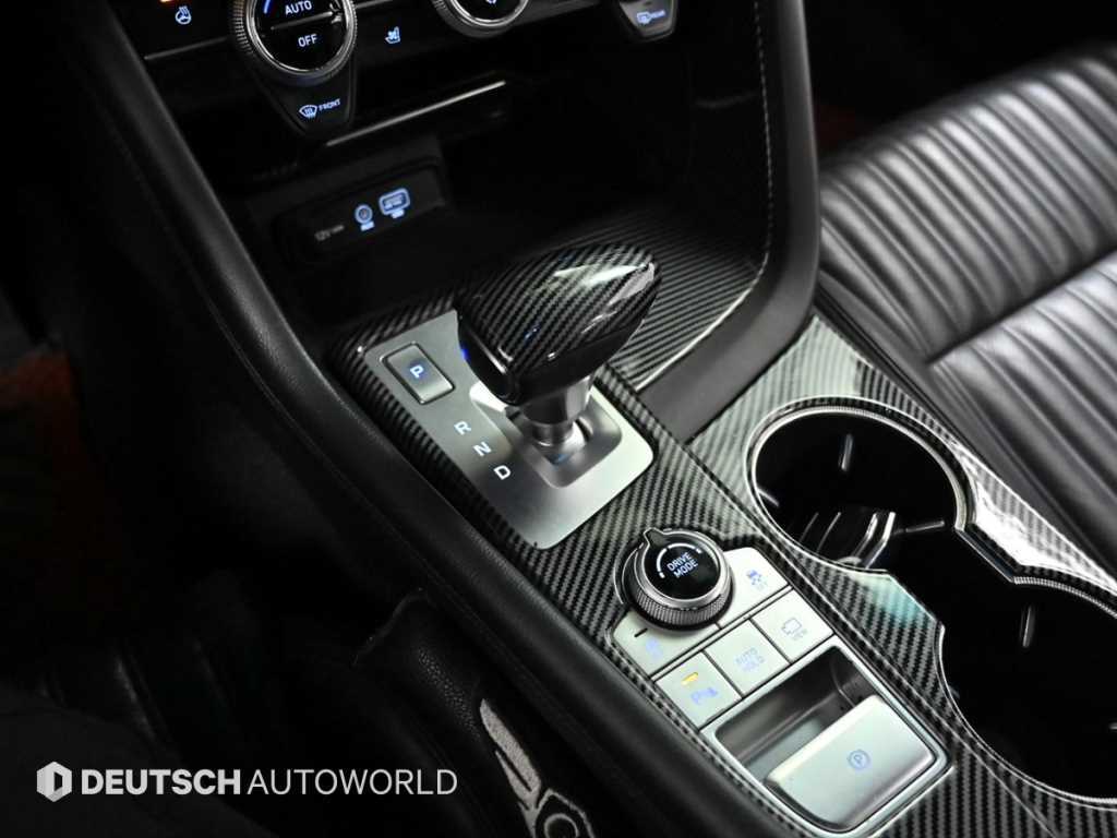 Genesis G70 — photo 09