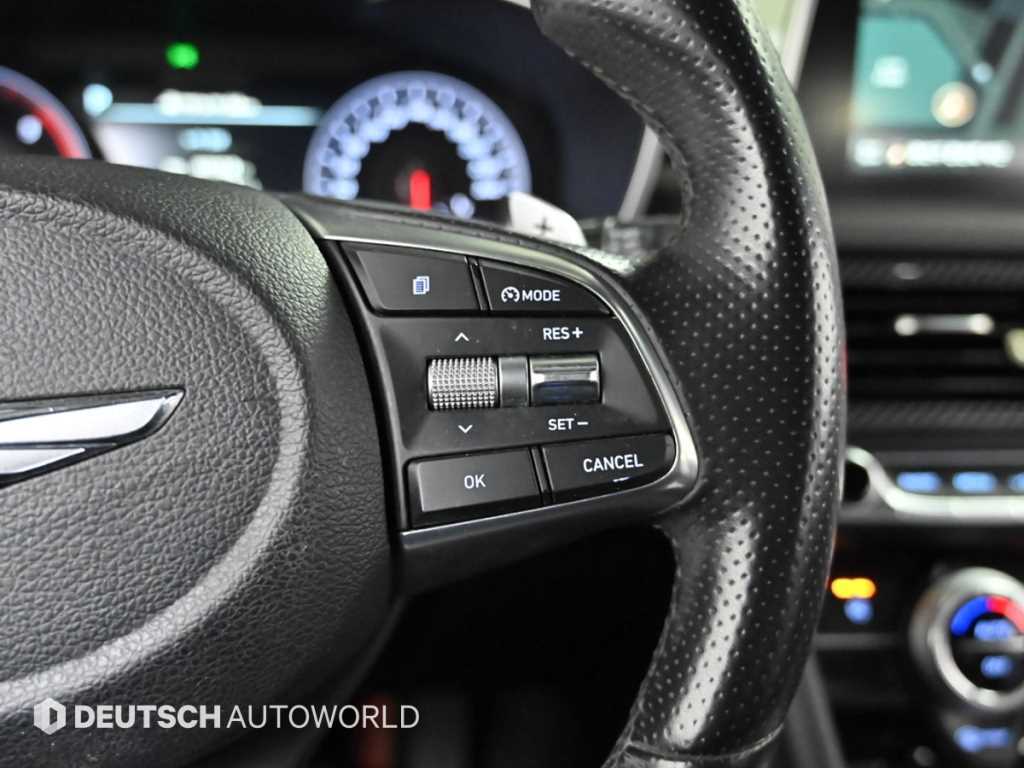 Genesis G70 — photo 18