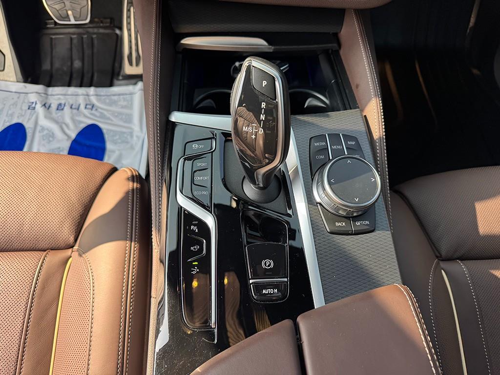 BMW Gran Turismo — photo 10