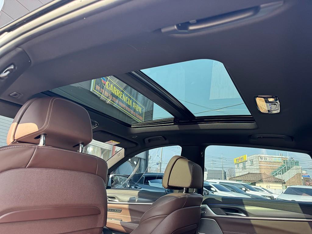BMW Gran Turismo — photo 16