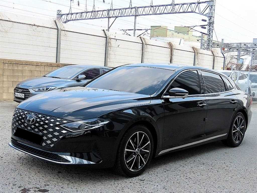 Hyundai Grandeur — photo 02