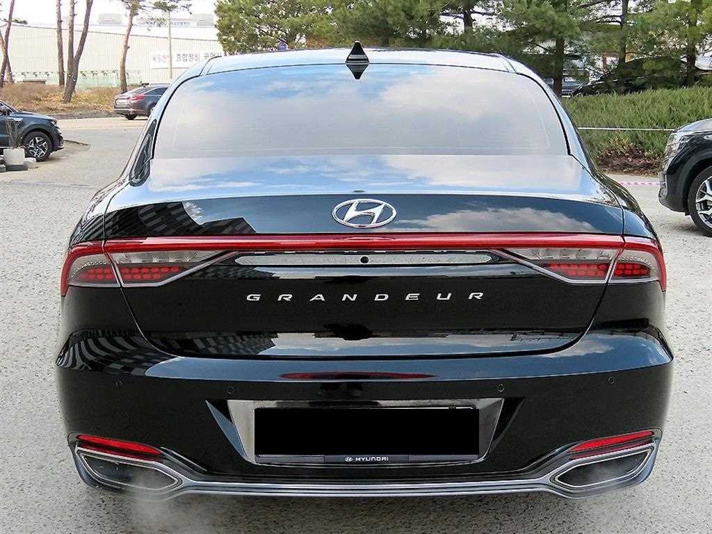 Hyundai Grandeur — photo 04