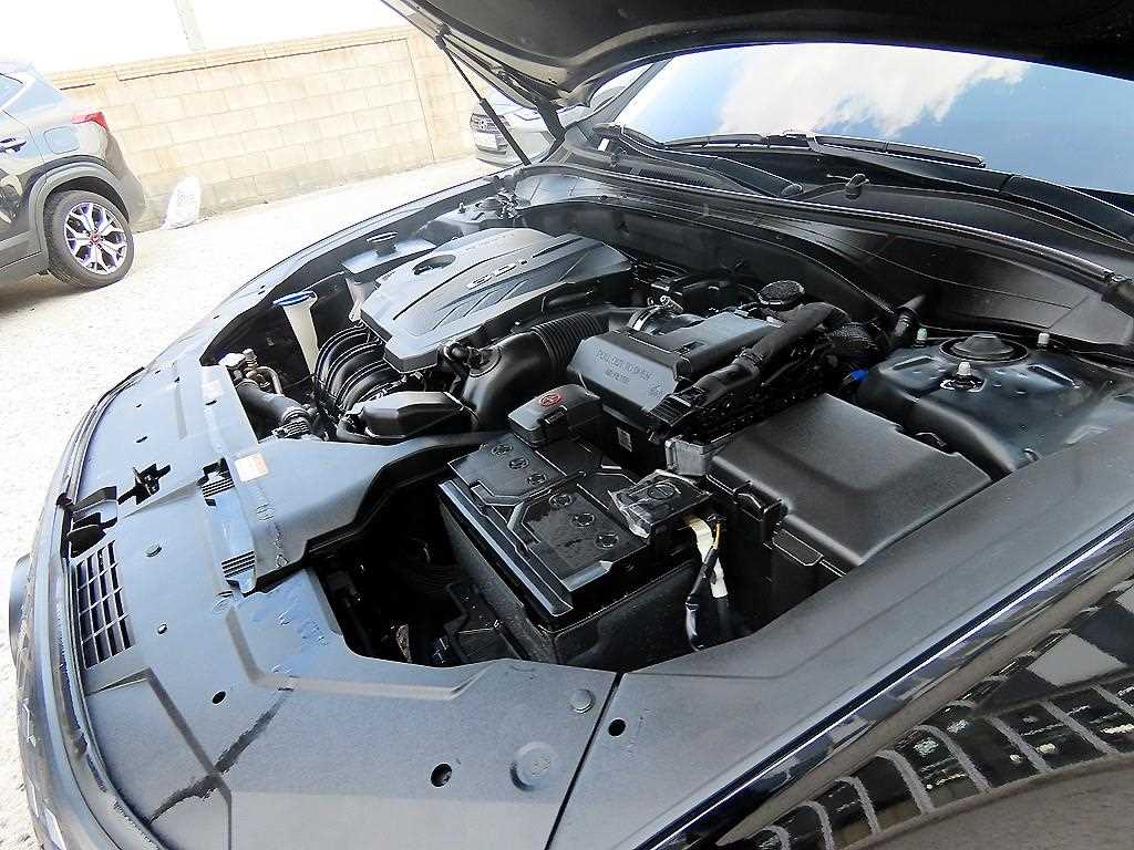 Hyundai Grandeur — photo 19