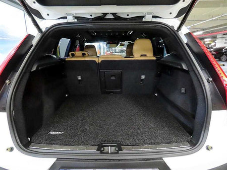 Volvo XC40 — photo 16