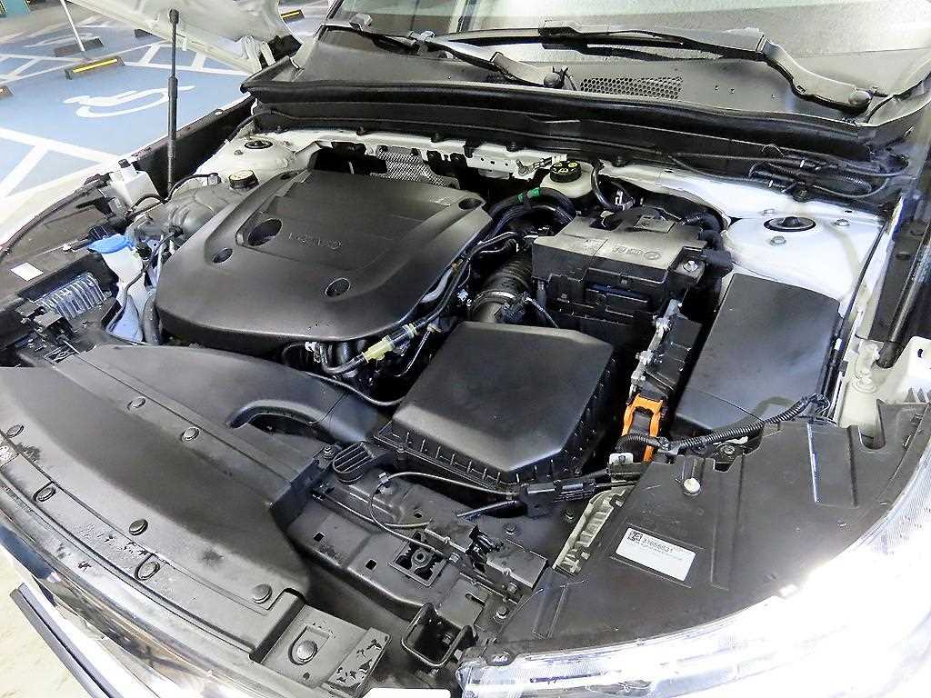 Volvo XC40 — photo 19