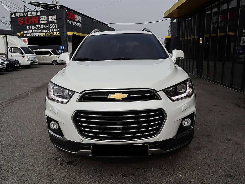 CHEVROLET Captiva — photo 01