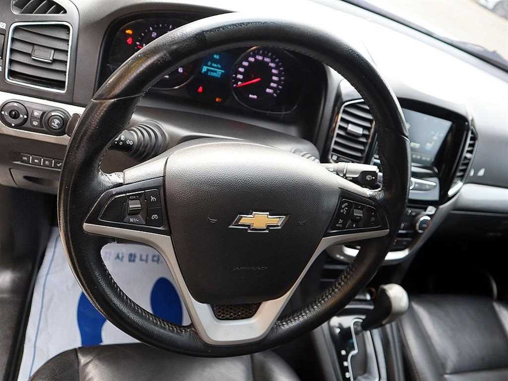 CHEVROLET Captiva — photo 08