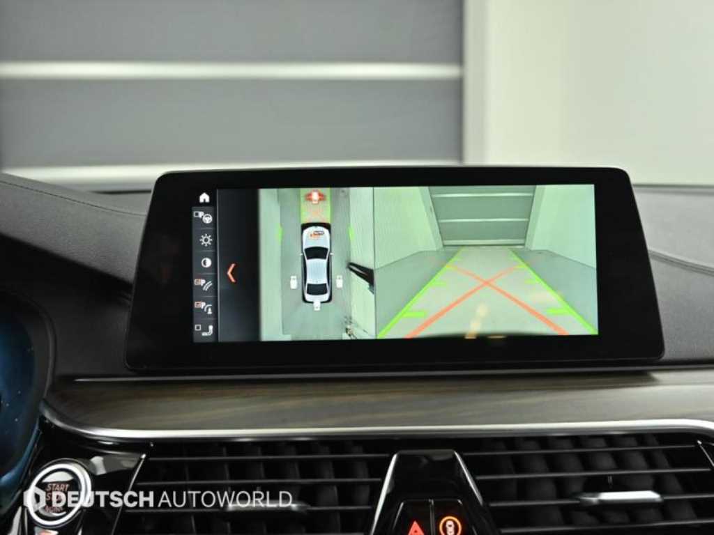 BMW 5-Series — photo 14