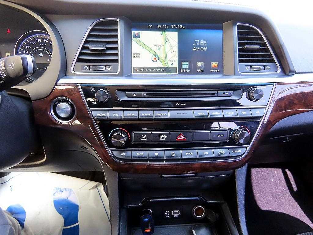 Hyundai Aslan — photo 14