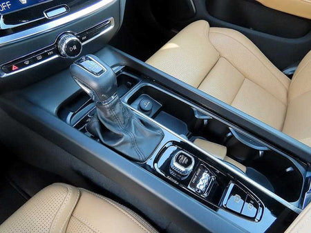 Volvo S60 — photo 11