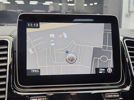 Mercedes-Benz GLE-Class — photo 15