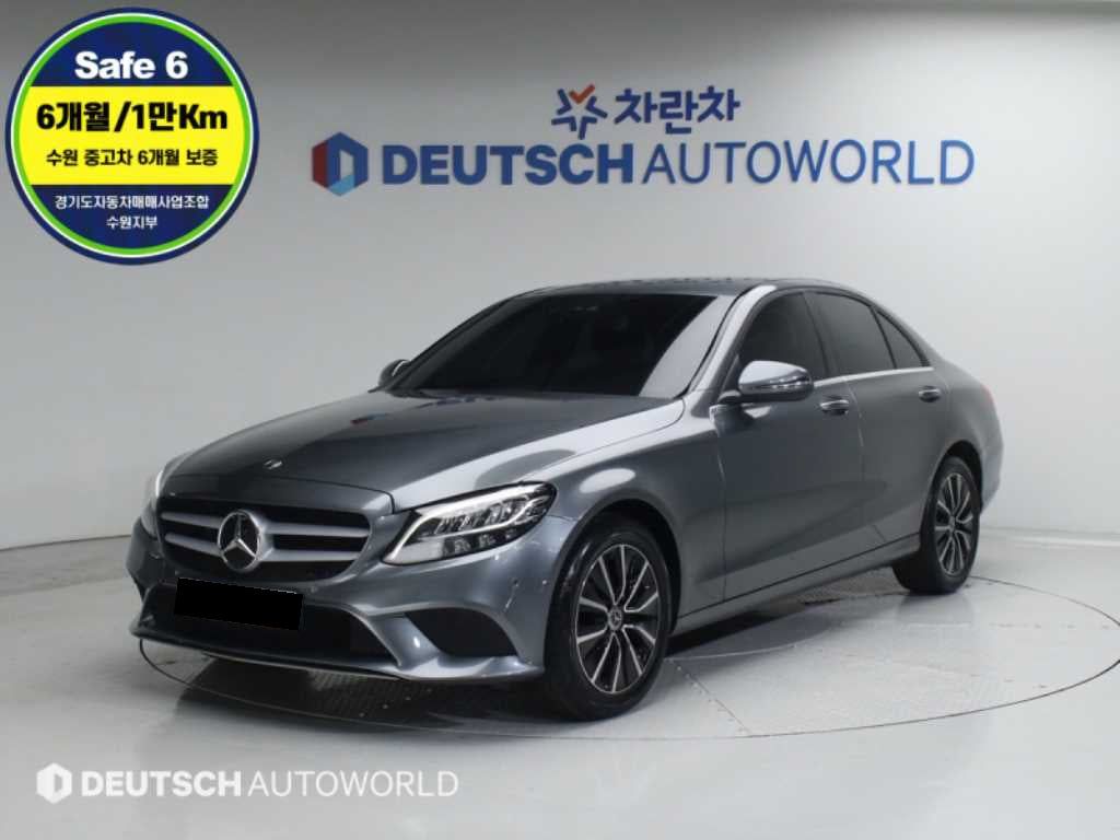 Mercedes-Benz C-Class — photo 01