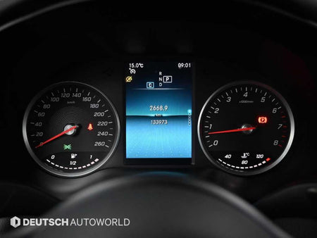 Mercedes-Benz C-Class — photo 08