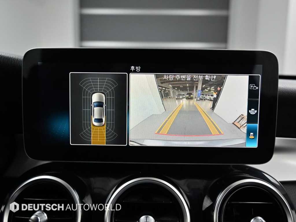 Mercedes-Benz C-Class — photo 15