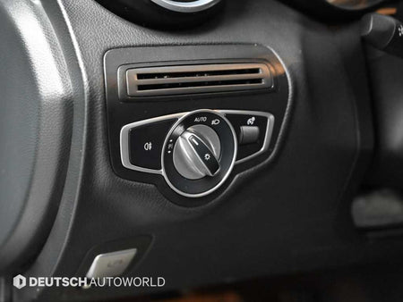 Mercedes-Benz C-Class — photo 16