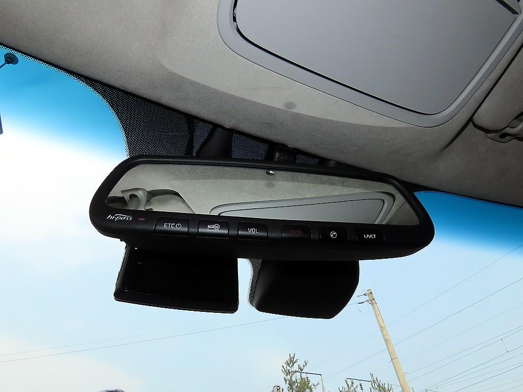 Kia K7 — photo 15