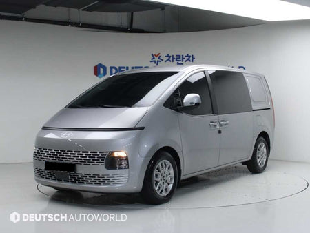 Hyundai Staria — photo 01