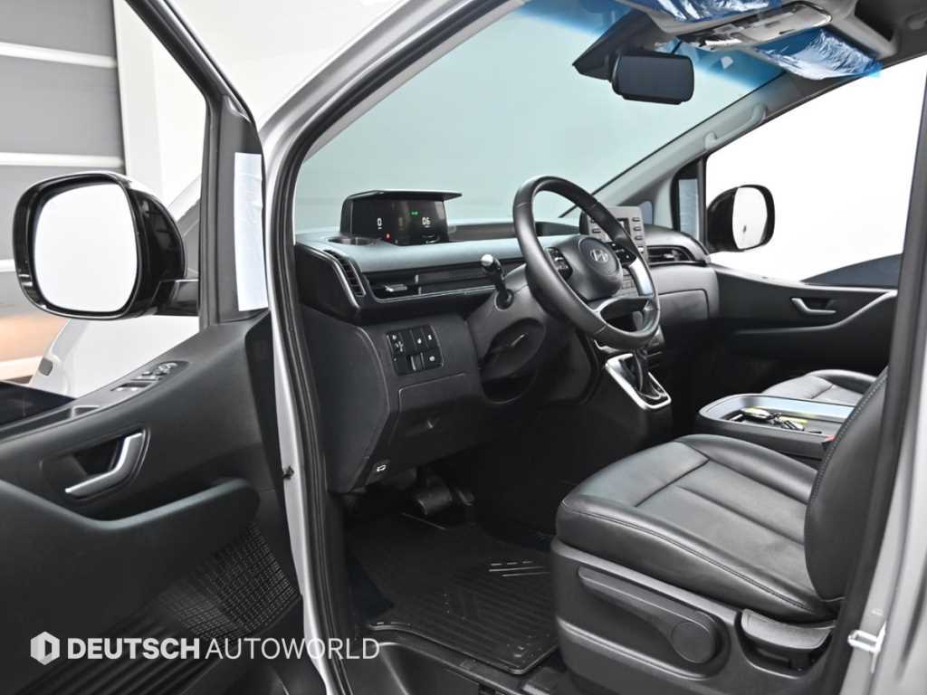 Hyundai Staria — photo 11