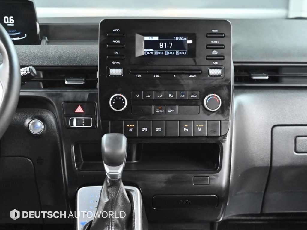Hyundai Staria — photo 14