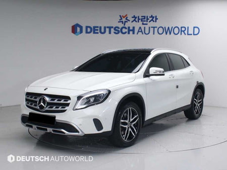 Mercedes-Benz GLA-Class — photo 01