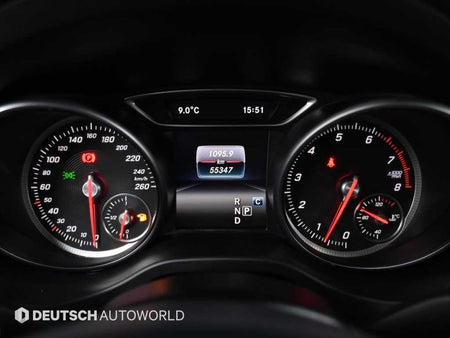 Mercedes-Benz GLA-Class — photo 08