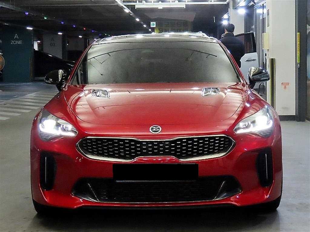 Kia Stinger — photo 02