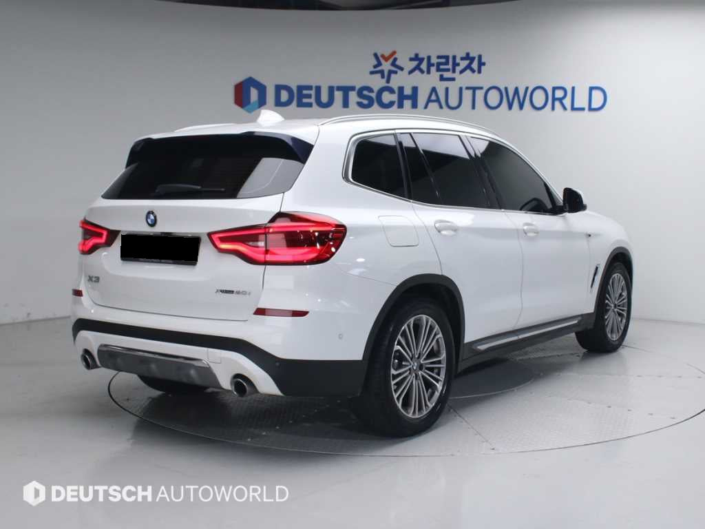BMW X3 — photo 02