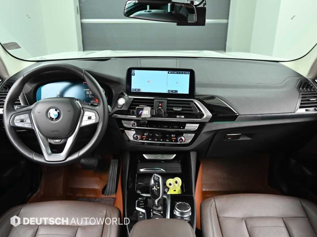 BMW X3 — photo 07