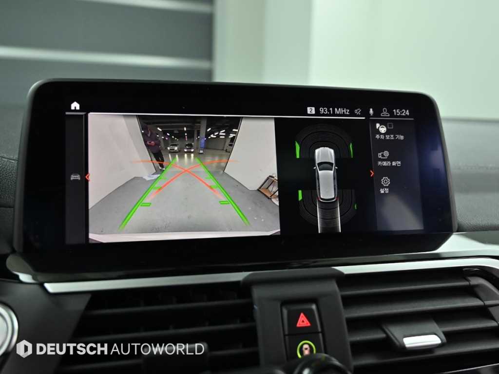 BMW X3 — photo 15
